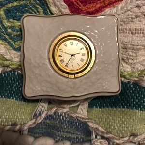 Boutique Ivory Gold Clock